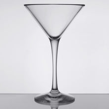 Cargar imagen en el visor de la galería, Libbey Infinium - Copa Plastica de Martini 8 oz - 12 copas
